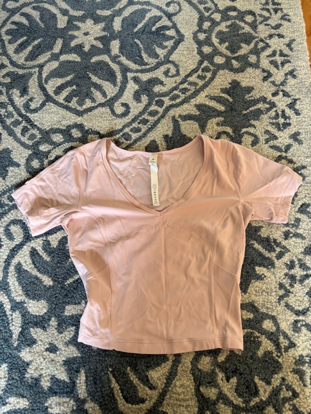 lululemon athletica Blush Pink V-Neck Align tee